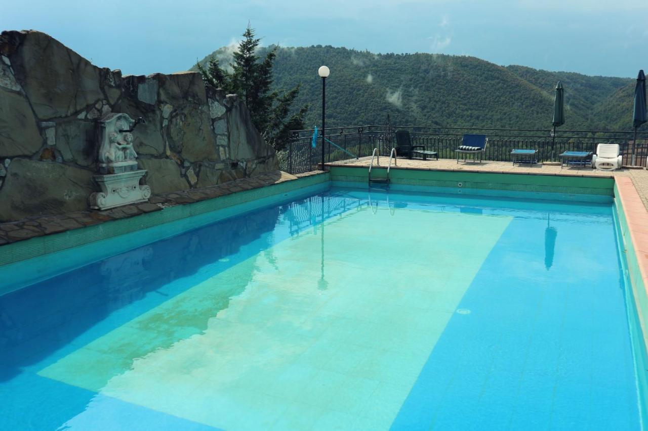 Agriturismo Beata Vanna Фабро Экстерьер фото