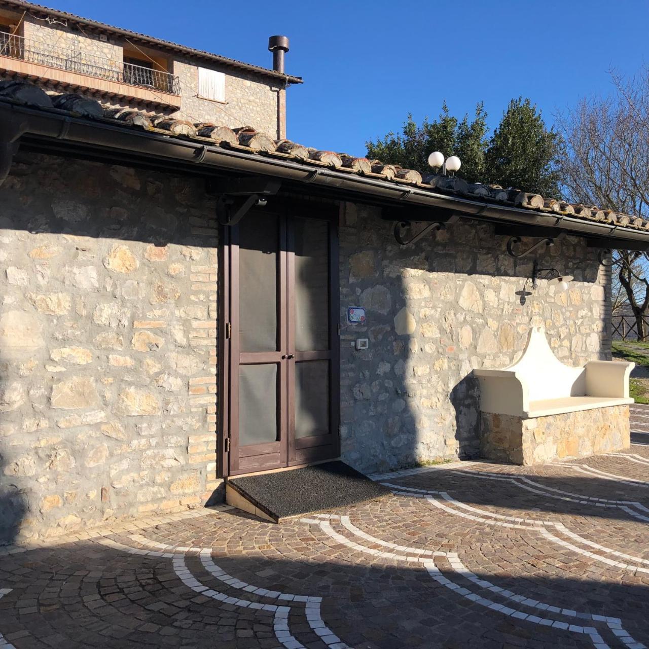 Agriturismo Beata Vanna Фабро Экстерьер фото